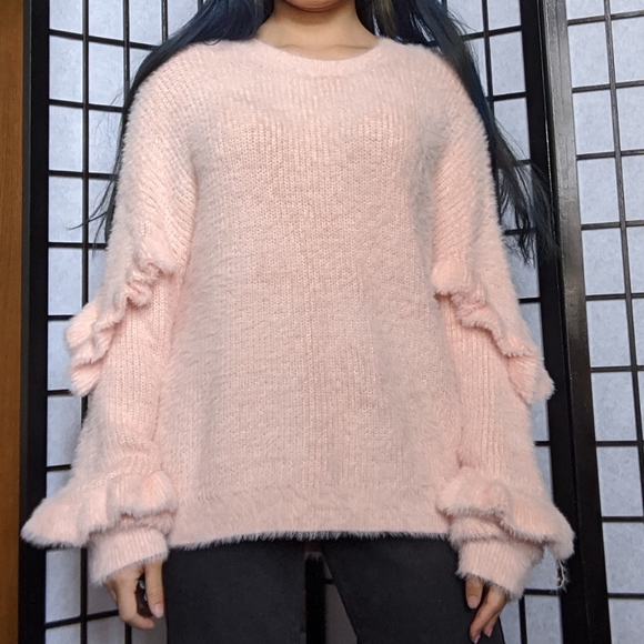 🌸 Pastel Pink Frilly Sleeves Sweater 🌸 - Picture 4 of 4